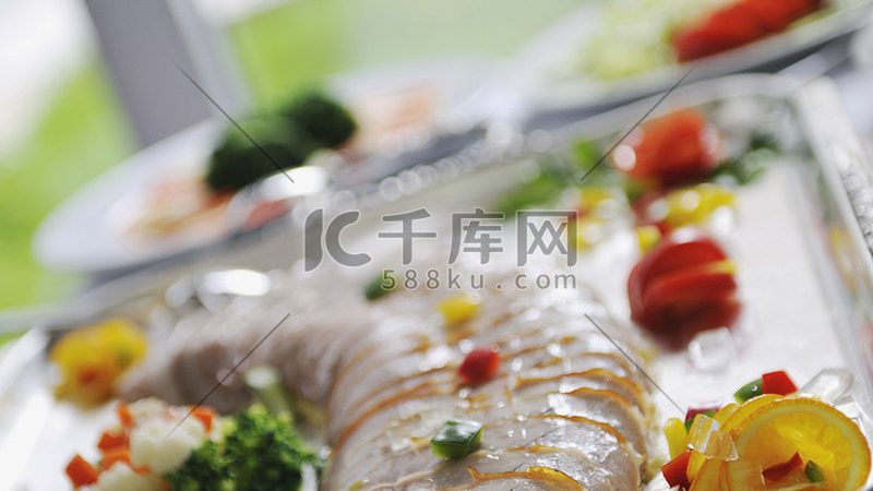 烘焙原料的包装工艺应遵循以下标准：